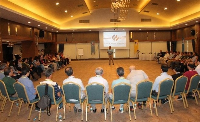 Ünlü Psikolog Ve Eğitim Uzmanı Cüceloğlu, Final Öğretmenlerine Seminer Verdi