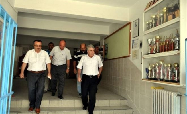 Milli Eğitim Müdürü Şimşek Tadilat Yapılan Okulları İnceledi