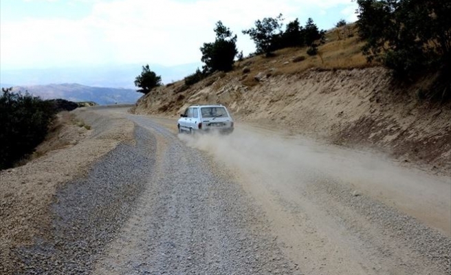 Pütürge’nin Yolları Genişletildi