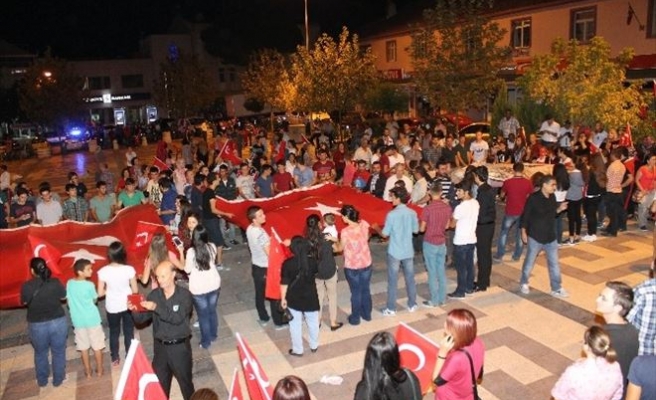 Manyas’ta Terörü Protesto Yürüyüşü