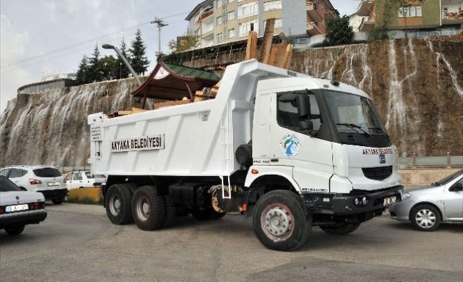 Keçiören Belediyesi, Akyaka Belediyesi’ne Araç Hibe Etti