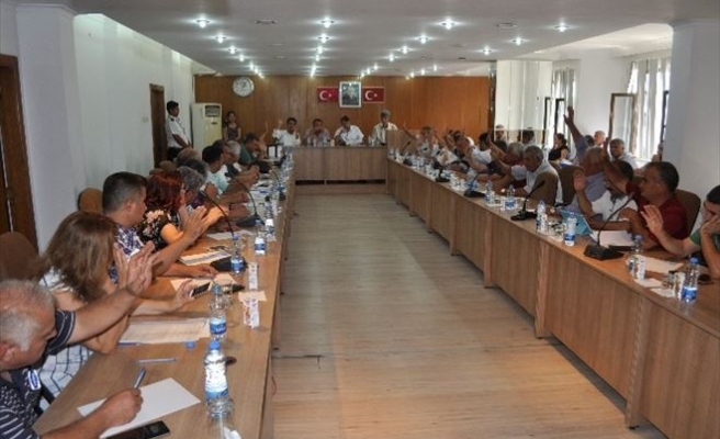 Silifke’de 300 Öğrenci Ailesine Aylık 100 Lira Yardım
