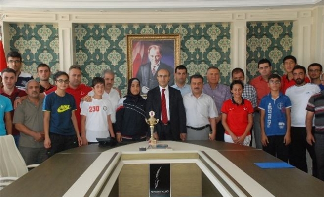 Görme Engelli Sporcuların Azmi Şampiyonluk Getirdi