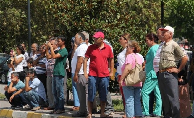 Solunum Sıkıntısı Çeken Yaşlı Kadın Umuda Uçtu