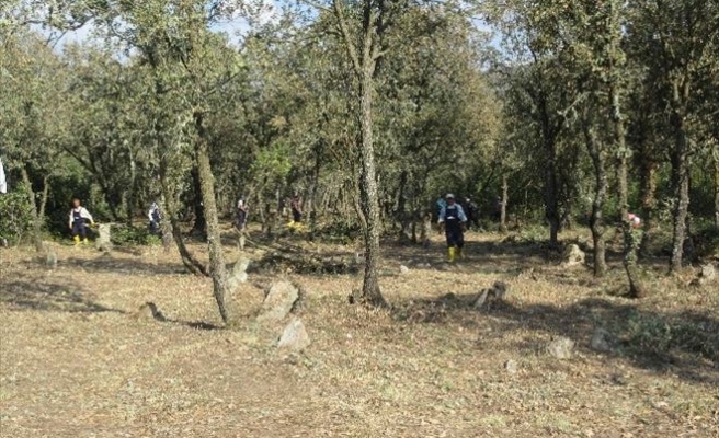 Manisa Genelinde Mezarlıklar Temizleniyor