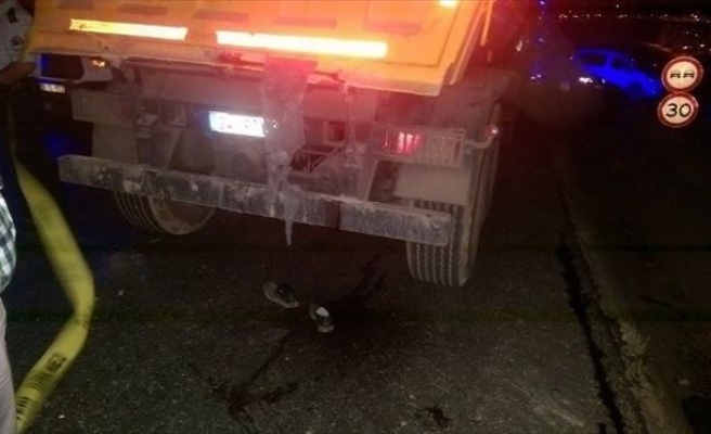 Başı Dorsenin Kapağına Sıkışan İşçi Hayatını Kaybetti