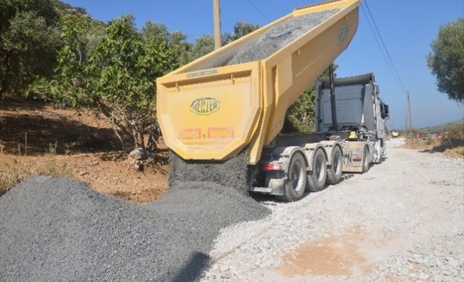 Kuşadası’nda Asfalt Çalışmaları