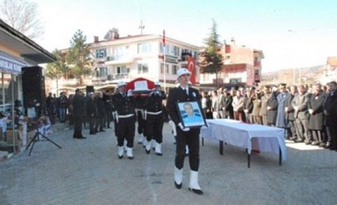 Kazada Hayatını Kaybeden Emniyet Amiri Toprağa Verildi