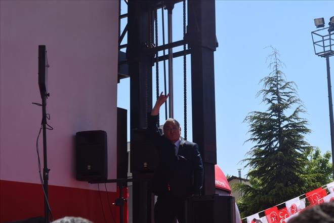 MHP UŞAK MİTİNGİ