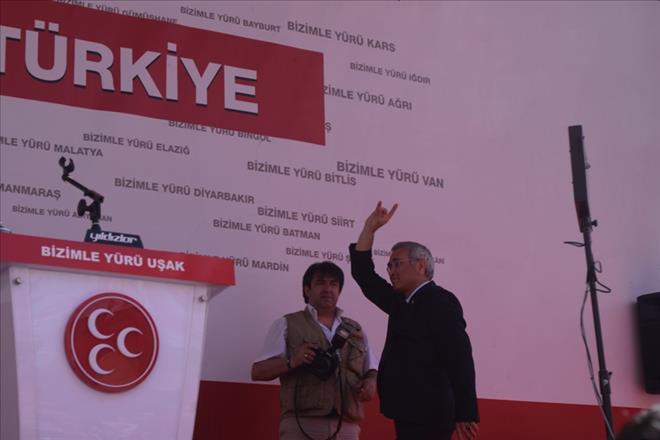 MHP UŞAK MİTİNGİ