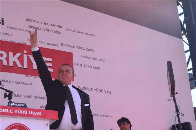 MHP UŞAK MİTİNGİ