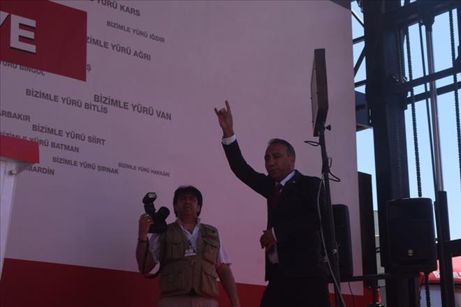 MHP UŞAK MİTİNGİ