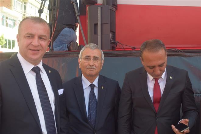 MHP UŞAK MİTİNGİ