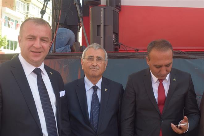 MHP UŞAK MİTİNGİ