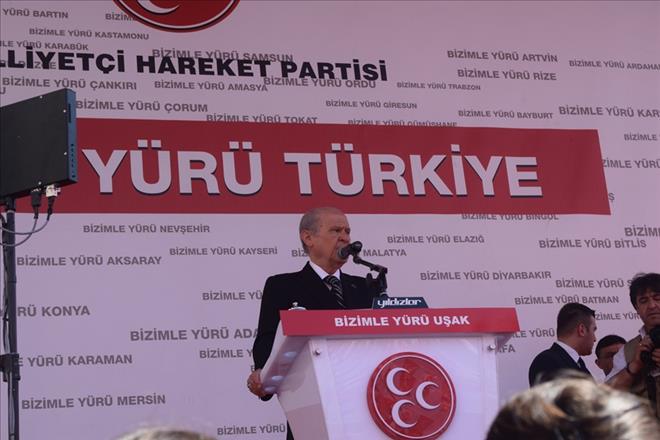 MHP UŞAK MİTİNGİ