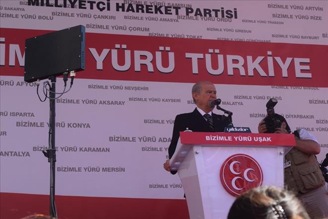 MHP UŞAK MİTİNGİ