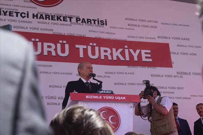 MHP UŞAK MİTİNGİ
