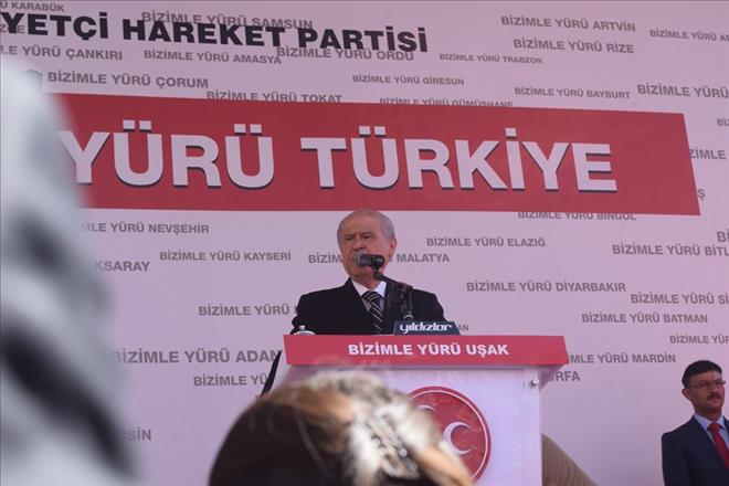 MHP UŞAK MİTİNGİ