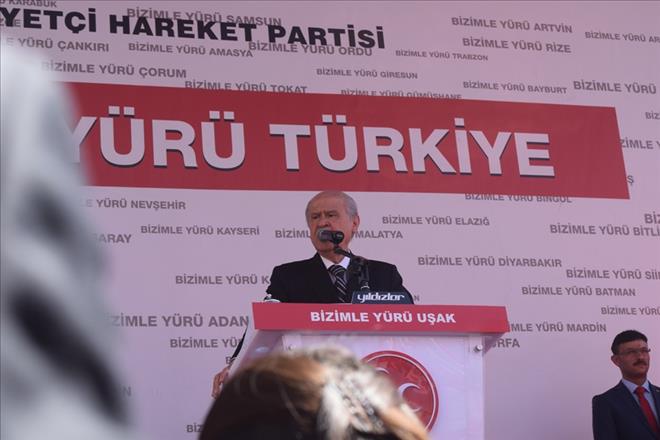 MHP UŞAK MİTİNGİ