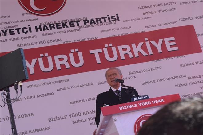 MHP UŞAK MİTİNGİ