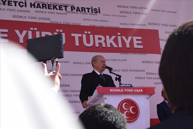 MHP UŞAK MİTİNGİ