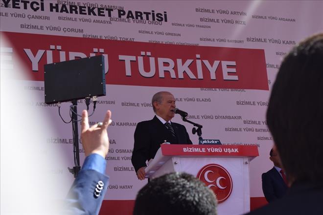 MHP UŞAK MİTİNGİ