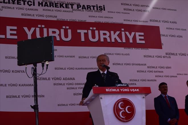MHP UŞAK MİTİNGİ
