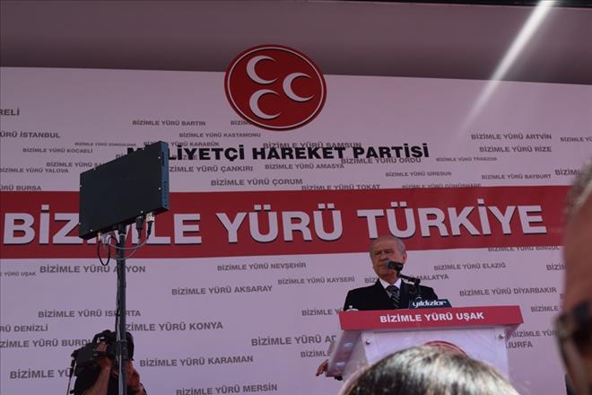 MHP UŞAK MİTİNGİ