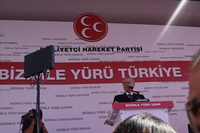 MHP UŞAK MİTİNGİ