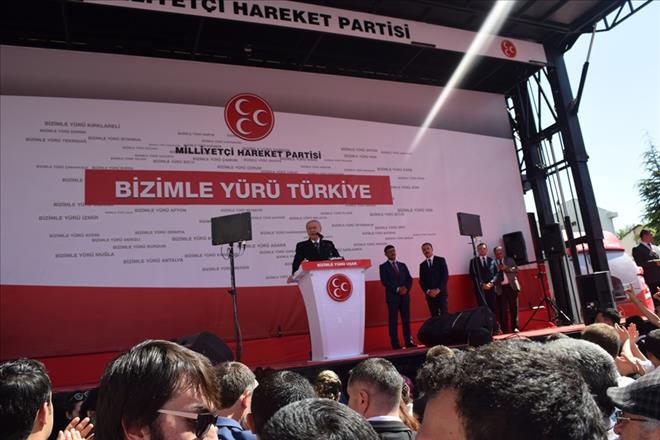 MHP UŞAK MİTİNGİ