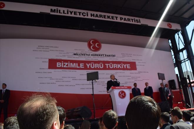 MHP UŞAK MİTİNGİ