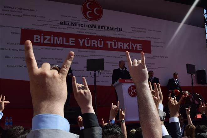 MHP UŞAK MİTİNGİ