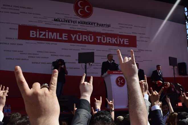 MHP UŞAK MİTİNGİ