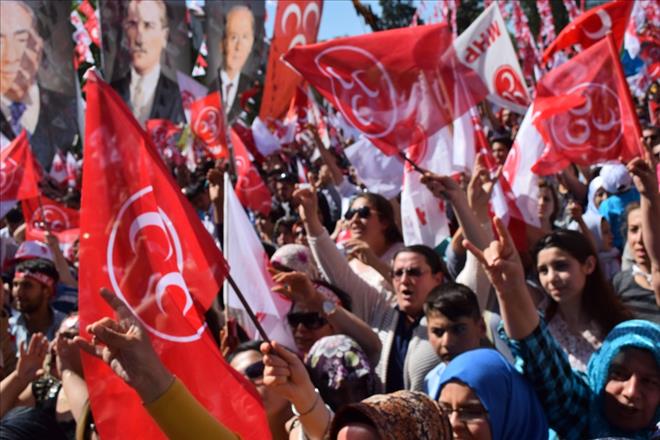 MHP UŞAK MİTİNGİ