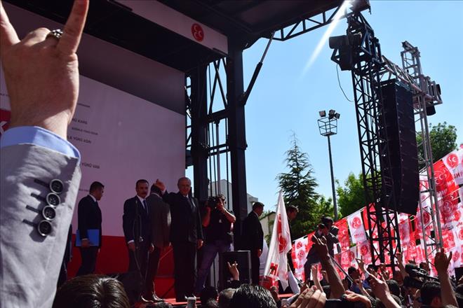 MHP UŞAK MİTİNGİ