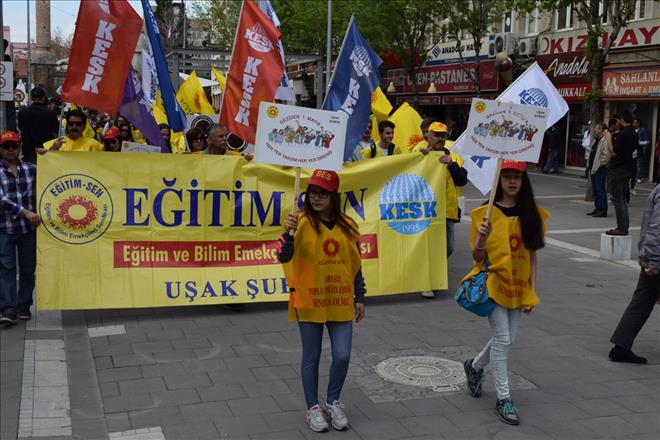 UŞAK`TA 1 MAYIS KUTLAMALARI