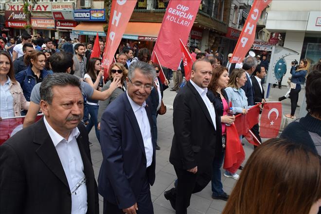 UŞAK`TA 1 MAYIS KUTLAMALARI
