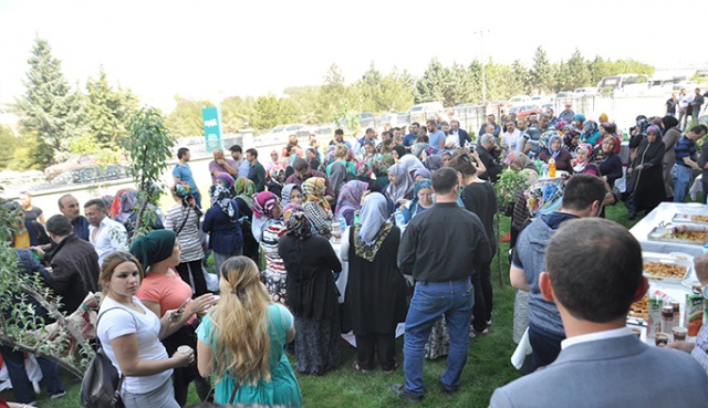 Vizyoner  İşadamı AK Partide Aday Adayı Oldu