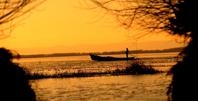 IŞIKLI GÖLÜNDEN MUHTEŞEM MANZARALAR