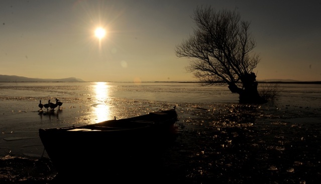 IŞIKLI GÖLÜNDEN MUHTEŞEM MANZARALAR