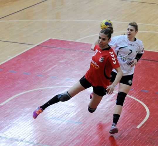 Genç Uşakspor: 32 - Bursa Osmangazi Belediyespor: 31