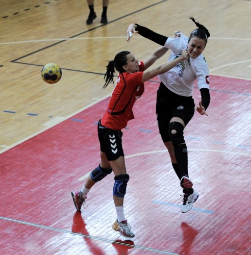 Genç Uşakspor: 32 - Bursa Osmangazi Belediyespor: 31