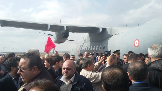 UŞAK ŞEHİDİNİ UĞURLUYOR