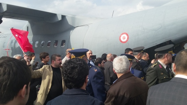 UŞAK ŞEHİDİNİ UĞURLUYOR