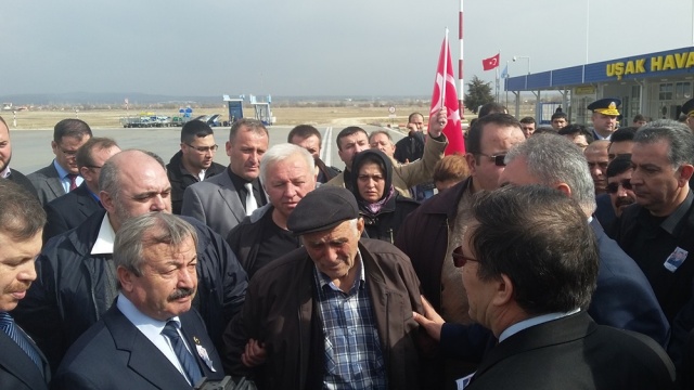 UŞAK ŞEHİDİNİ UĞURLUYOR