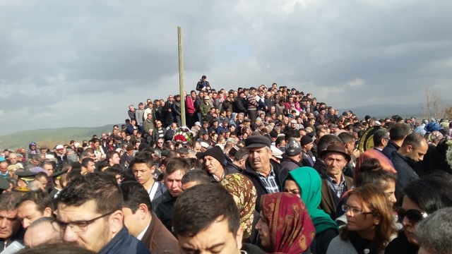 UŞAK ŞEHİDİNİ UĞURLUYOR