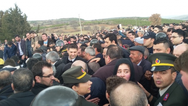 UŞAK ŞEHİDİNİ UĞURLUYOR