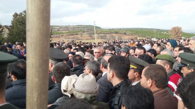 UŞAK ŞEHİDİNİ UĞURLUYOR