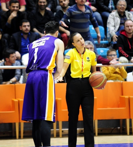 Murtabey Uşaksportif Play-Off'a Yükseldi