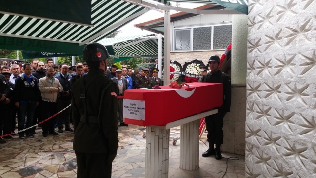 Şehit Pilot Üsteğmen Müjdat Kerem Şahan cENAZE tÖRENİ